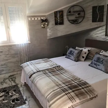 Apartment Mare Trogir
